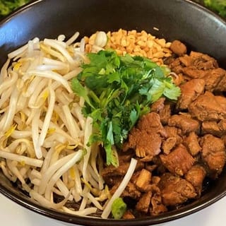 Sliced Chicken Bowl