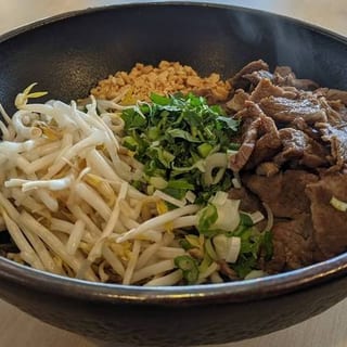 Sliced Beef Bowl
